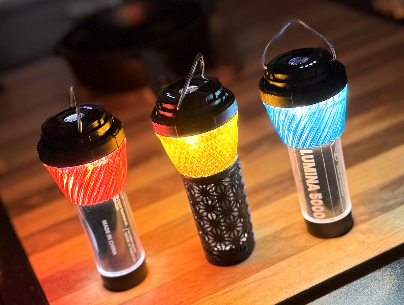 ２種類の模様と８色のバリエーション